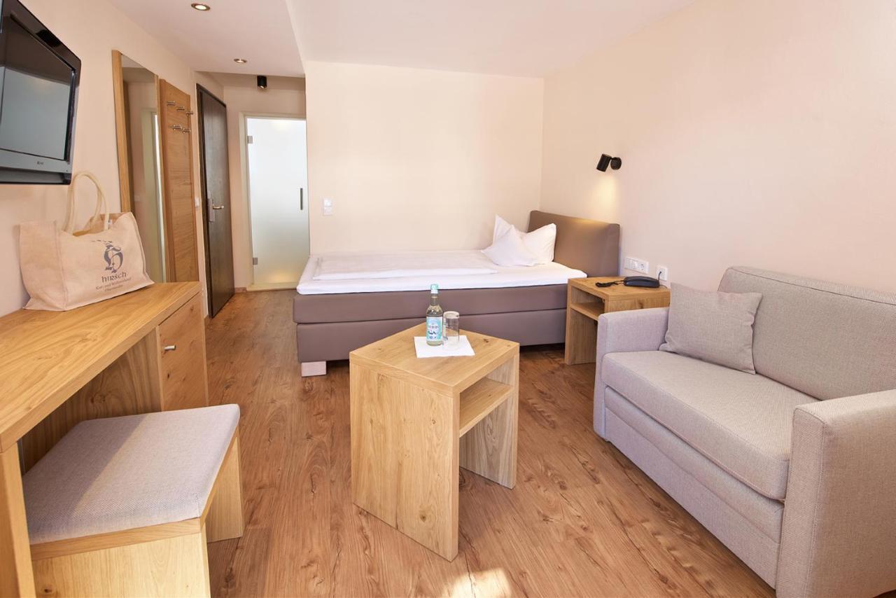 אוברשטאופן Hotel Hirsch מראה חיצוני תמונה