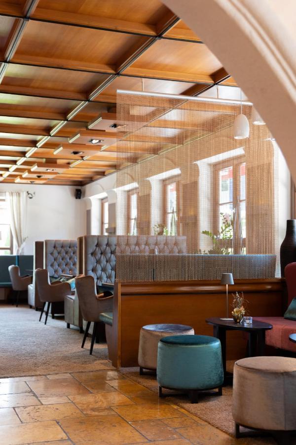 אוברשטאופן Hotel Hirsch מראה חיצוני תמונה